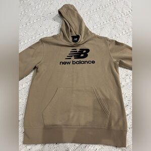 New Balance size large 14/16 hoodie